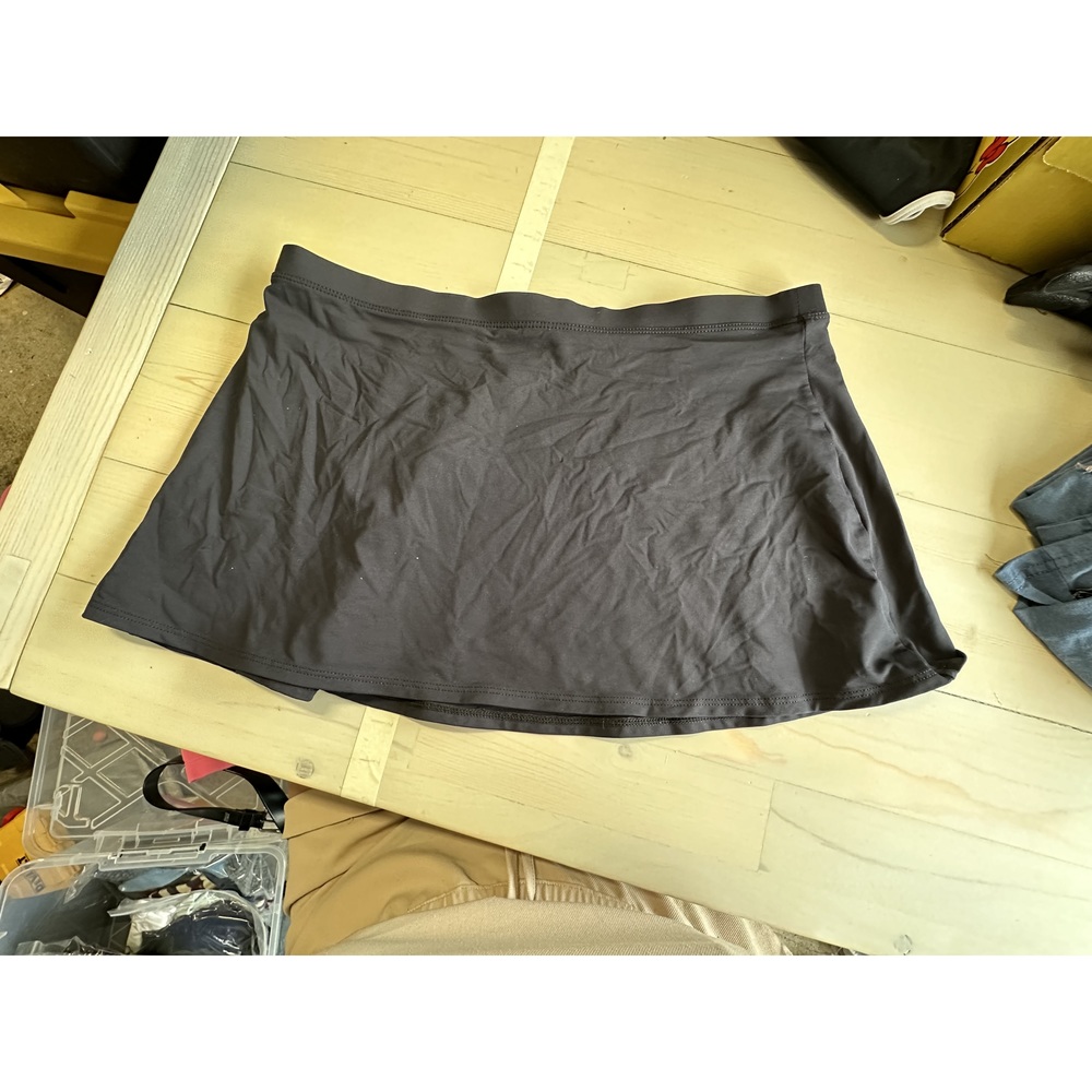 $45 MSRP! Anne Cole Black Swim Skirt, M, Sporty, Versatile